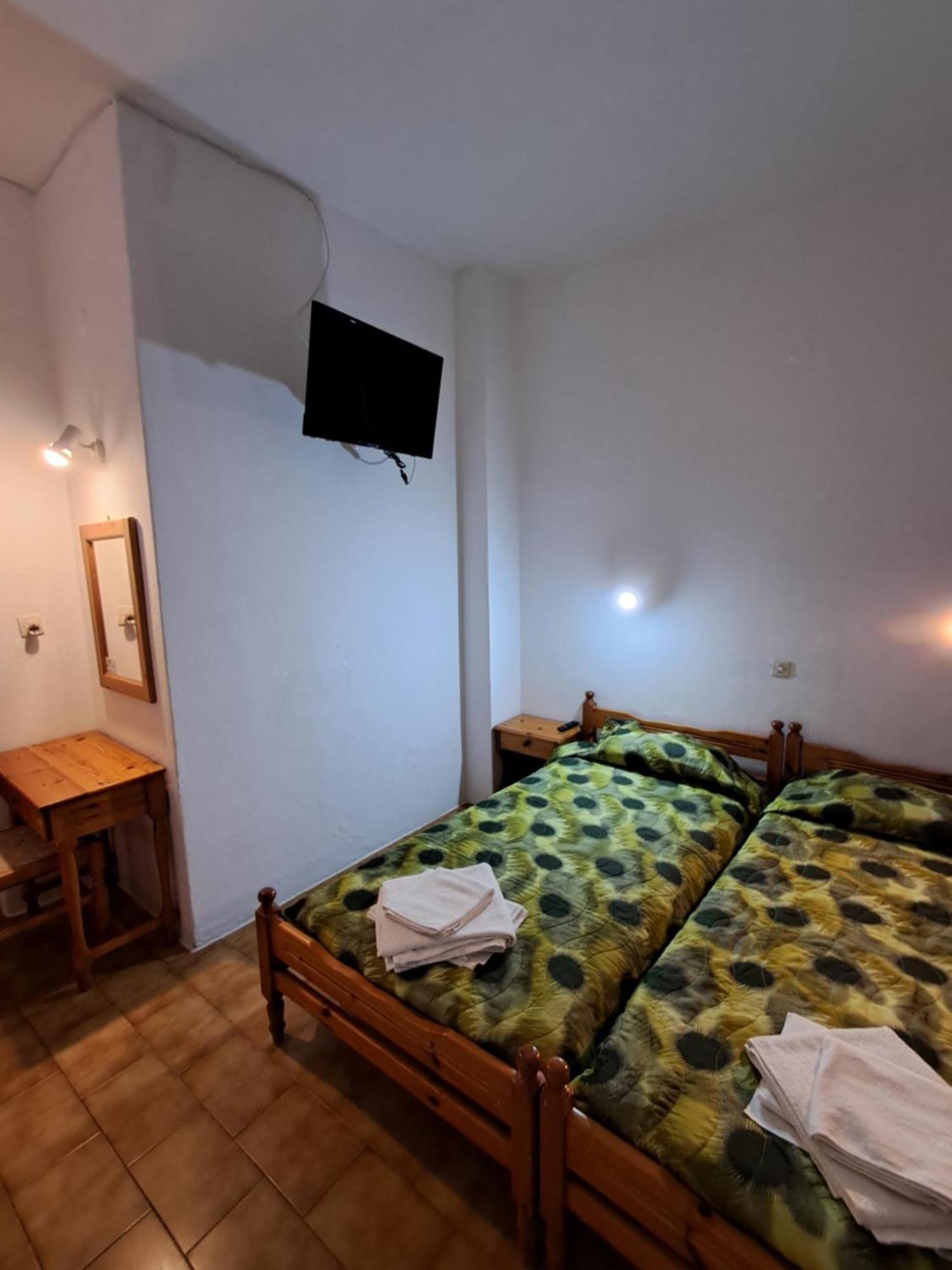 Camelia Studios Skiathos-stad Buitenkant foto