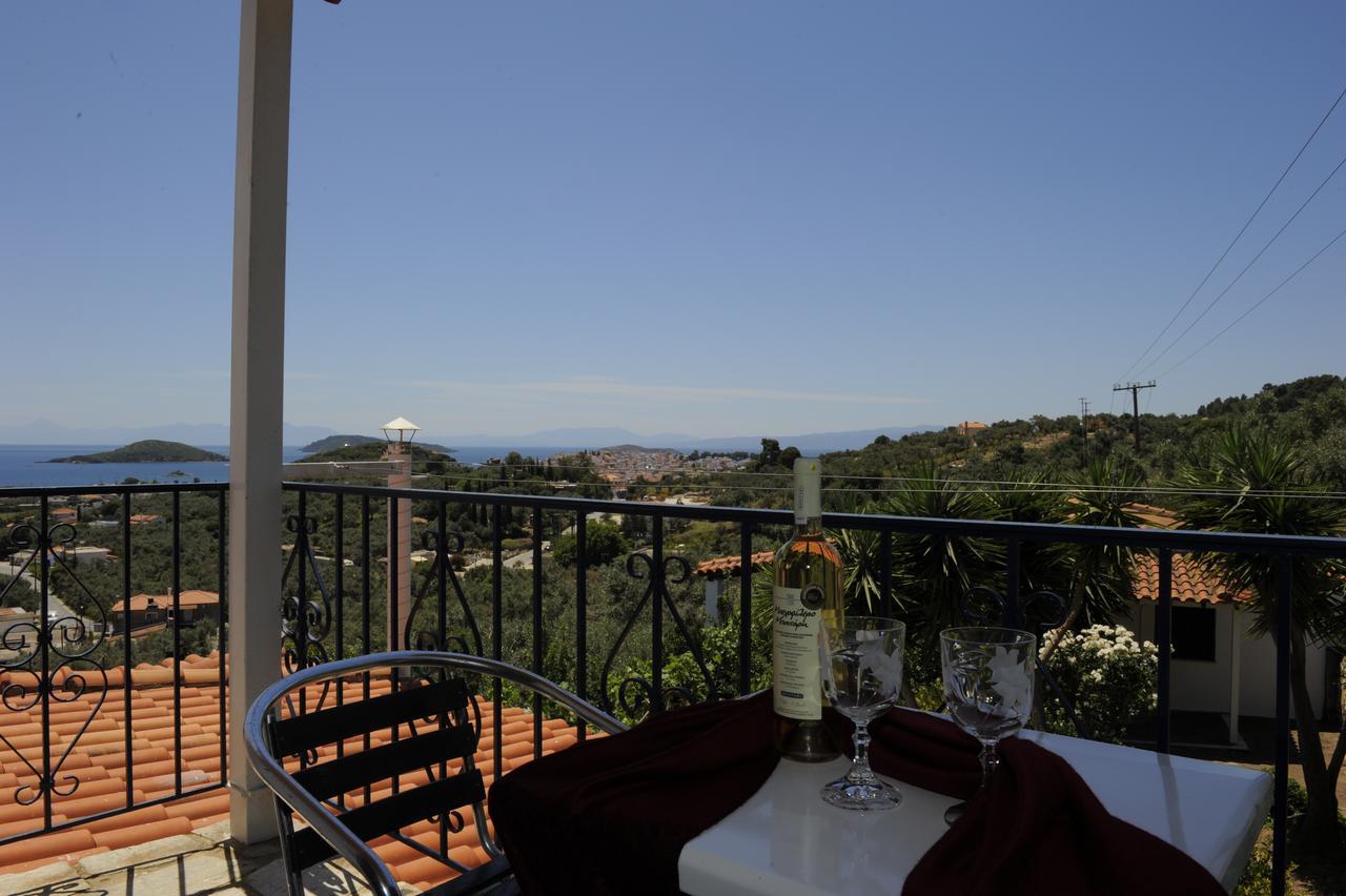 Camelia Studios Skiathos-stad Buitenkant foto
